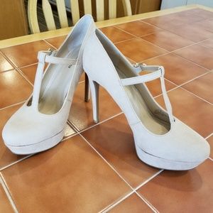 Gianni Bini 5" high heels w/ strap across top
